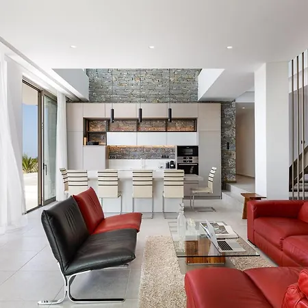 Guney Villa